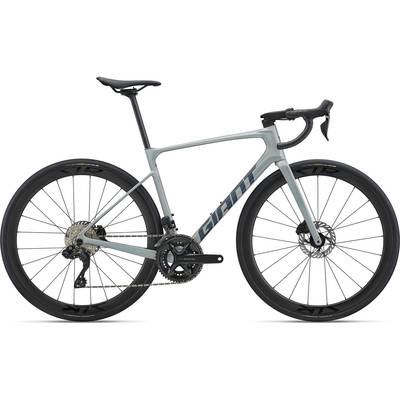 Giant Defy Advanced 0 Road Bike
