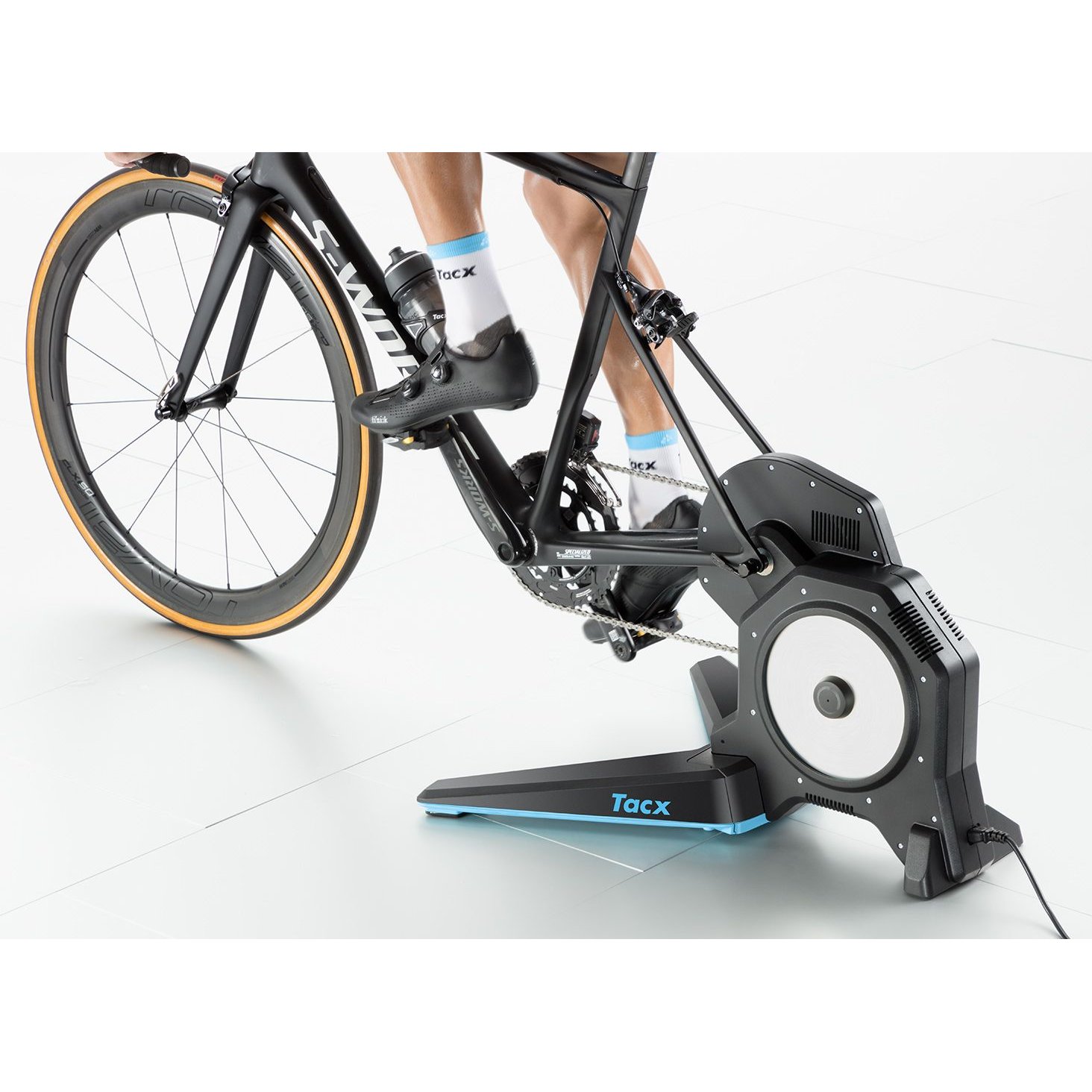 tacx flux 2 smart trainer stores