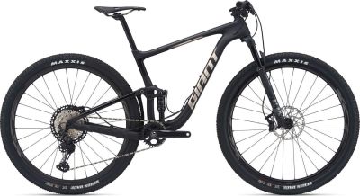 Giant Anthem Advanced Pro 29 1 Deore XT Mountain Bike
