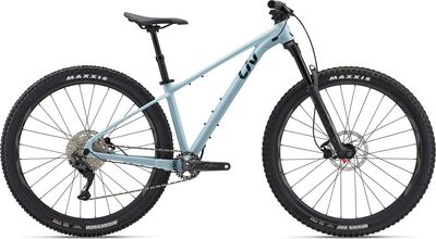 Giant Liv Lurra 2 29 Womens Mountain Bike